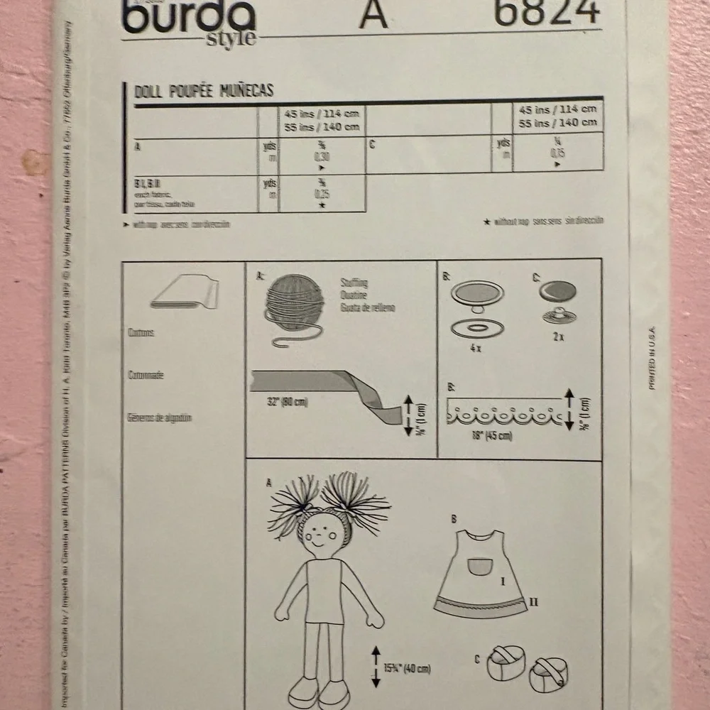 BN UNCUT BURDA 6824 DOLL SEWING PATTERN